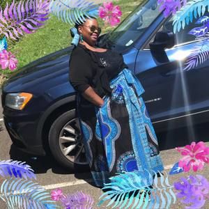 Meet your Posher, Leticia